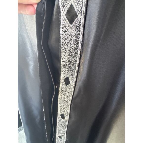 Women’s Black Kaftan Button Down Dress With Silver Embroidery Size 3 - Picture 5 of 12